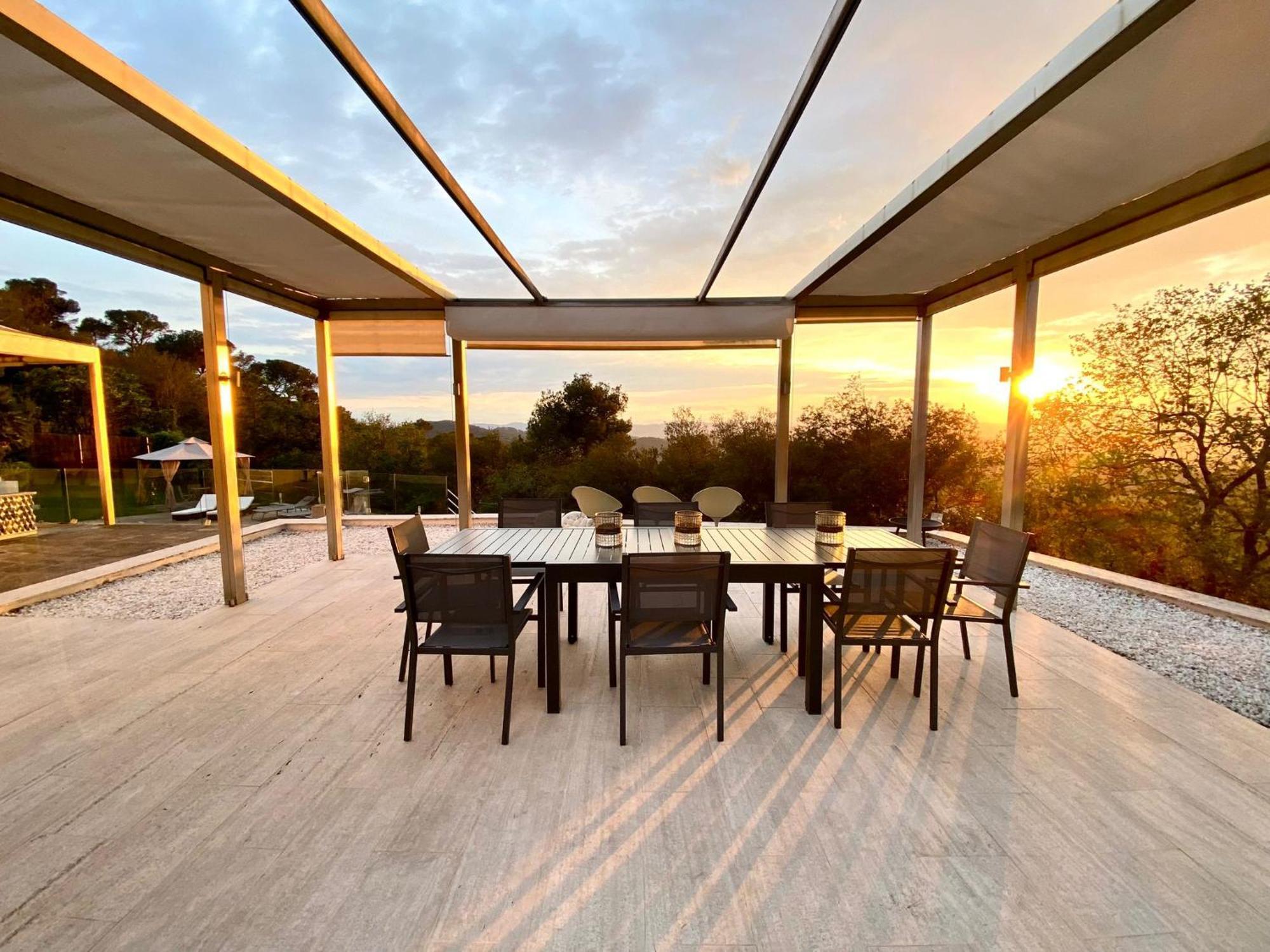 Aya House Hotel Barcelona Exterior photo